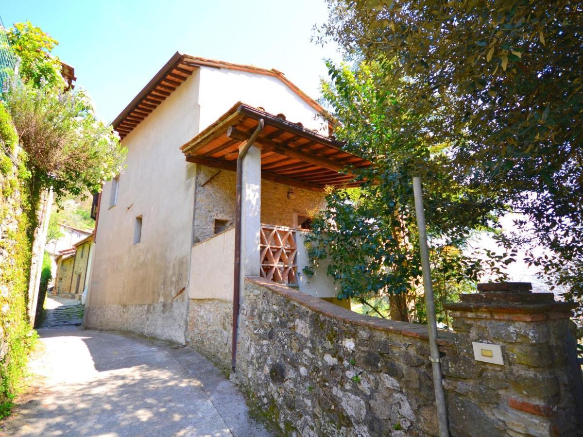Belvilla By Oyo Camelia Pescaglia Exterior photo